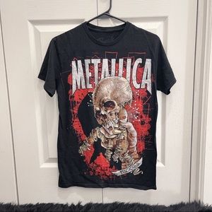 S | Metallica Band Tee
